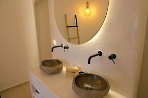 Eternity Suites Santorini