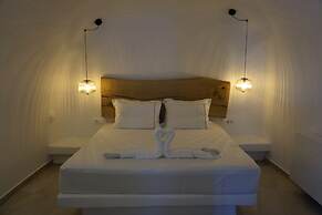 Eternity Suites Santorini