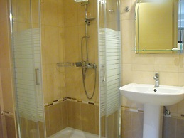 Perros  Hotel