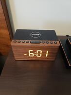 Adventure the Bruce Inn - Recently Renovated With Outdoor Hot Tub