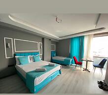 Cois Inn Royal Hotel