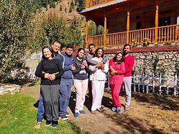 8fold by Larisa, Jibhi