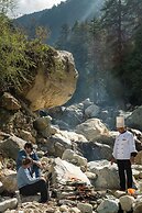 8fold by Larisa, Jibhi