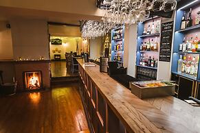 Rose and Crown
