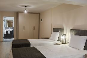 Farrys Boutique Hotel & Beach Club