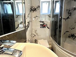 Farrys Boutique Hotel & Beach Club