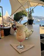 Farrys Boutique Hotel & Beach Club