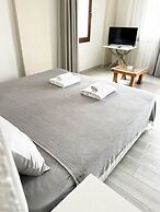 Farrys Boutique Hotel & Beach Club