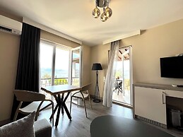 Farrys Boutique Hotel & Beach Club