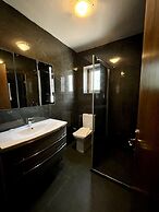 Farrys Boutique Hotel & Beach Club