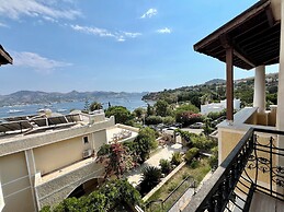 Farrys Boutique Hotel & Beach Club