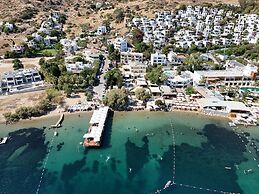 Farrys Boutique Hotel & Beach Club