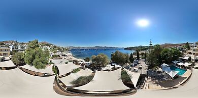 Farrys Boutique Hotel & Beach Club