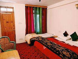 Madpackers Manali - Hostel