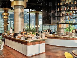 Crowne Plaza Warsaw - The HUB by IHG
