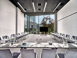 Crowne Plaza Warsaw - The HUB by IHG