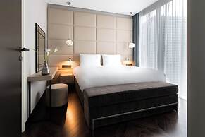 Crowne Plaza Warsaw - The HUB by IHG