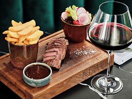 Crowne Plaza Warsaw - The HUB by IHG