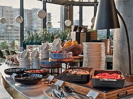 Crowne Plaza Warsaw - The HUB by IHG