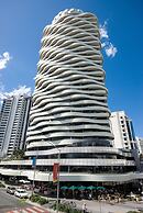 Wave Apartments Broadbeach