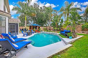 Urban Oasis W/hot Tub, Heated Pool And Private Movie Theater 2 Bedroom