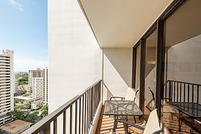 Deluxe 21st Floor Corner Condo with Diamond Head Views, FREE Parking &