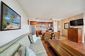 Deluxe 21st Floor Corner Condo with Diamond Head Views, FREE Parking &