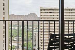 Deluxe 21st Floor Corner Condo with Diamond Head Views, FREE Parking &