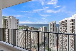 Waikiki Banyan Condo Located One Block From Waikiki Beach! by Koko Res