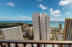 Waikiki Banyan Condo Located One Block From Waikiki Beach! by Koko Res