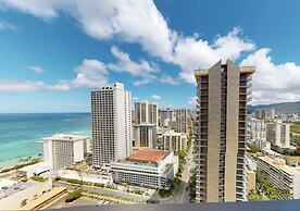 Artsy 32nd Floor Condo with Modern Furnishings & Gorgeous Ocean Views 