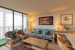 Updated Waikiki Condo with Mountain Views - 22nd floor, Free parking &