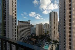 Updated Waikiki Condo with Mountain Views - 22nd floor, Free parking &