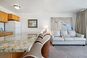 Tower 1 Suite 3007 - QQS by Koko Resort Vacation Rentals