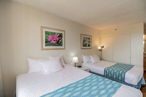 Deluxe Ocean and Diamond Head View Waikiki Condo, Free parking! by Kok