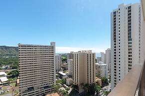 Gorgeous High Rise Waikiki Condo with Ocean and Diamond Head Views by 
