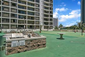 Gorgeous High Rise Waikiki Condo with Ocean and Diamond Head Views by 