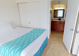 Deluxe Panoramic Mountain View Condo - 37th Floor, Free parking & Wifi