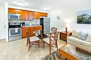 Deluxe Panoramic Mountain View Condo - 37th Floor, Free parking & Wifi