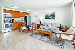 Deluxe Panoramic Mountain View Condo - 37th Floor, Free parking & Wifi