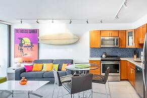 Deluxe Garden View Waikiki Banyan, Free Parking by Koko Resort Vacatio