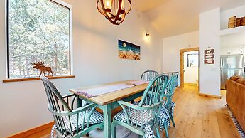 Forest Creek 29 Forest Setting Mountain Townhouse with Private Jacuzzi