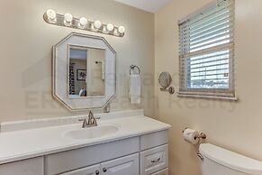 South Fletcher Beachfront Home by RedAwning