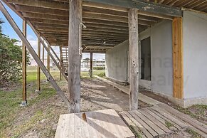 South Fletcher Beachfront Home by RedAwning
