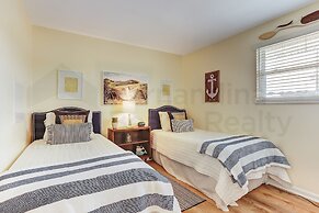 South Fletcher Beachfront Home by RedAwning