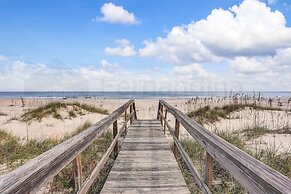South Fletcher Beachfront Home by RedAwning