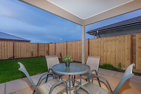 Resortstyle 4BR House With Parking@werribee