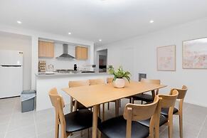 Resortstyle 4BR House With Parking@werribee