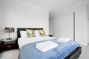 Captivating Large 4br@narre Warren