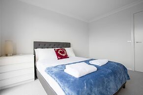 Captivating Large 4br@narre Warren